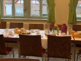 Wortgottesdienst, anschließend Frühstücks- & Kaffee-Treff