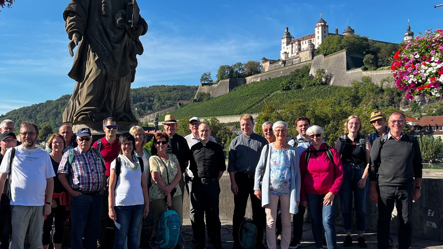 „Freut euch mit den Fröhlichen“ (Röm 12,15)“